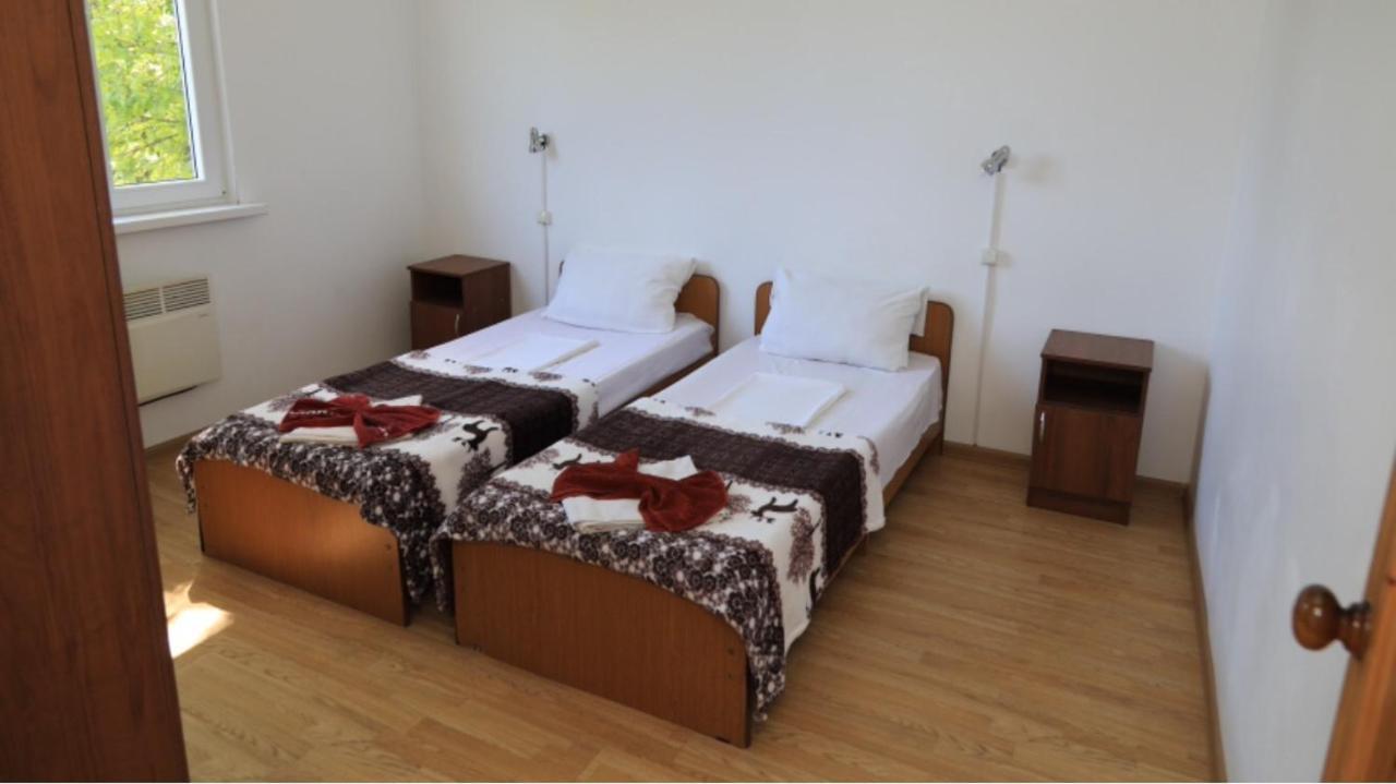 Hôtel Baza Otdyha Miya à Goudaouta Extérieur photo